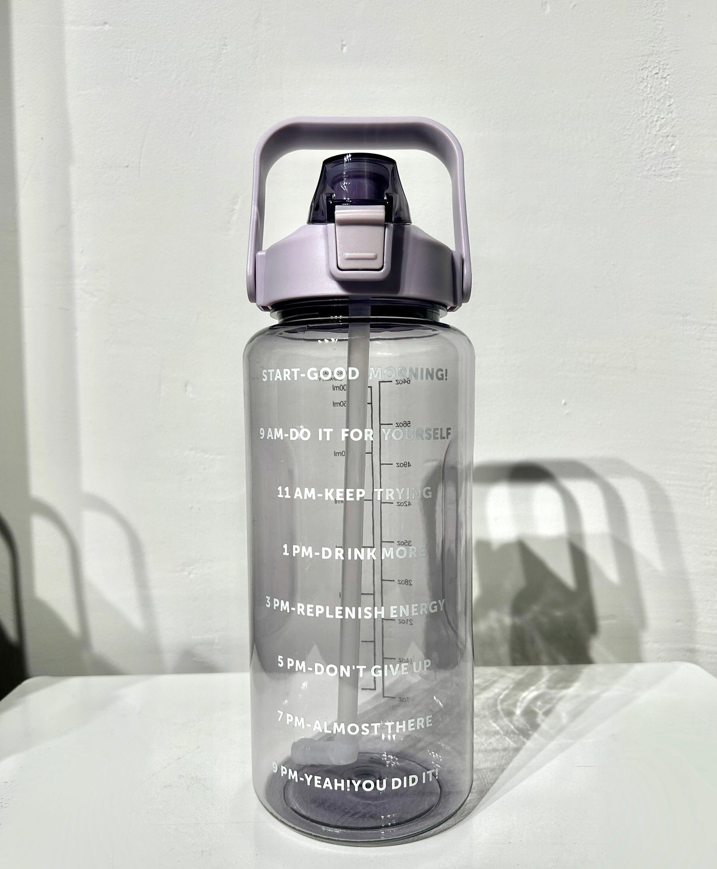 Waterbottles4you 2 litre Bottle with Time Marker and Straw, Motivational Water Bottle with Handle, Leakproof BPA FREE for School, Gym, Outdoor, Fitness - Brand New